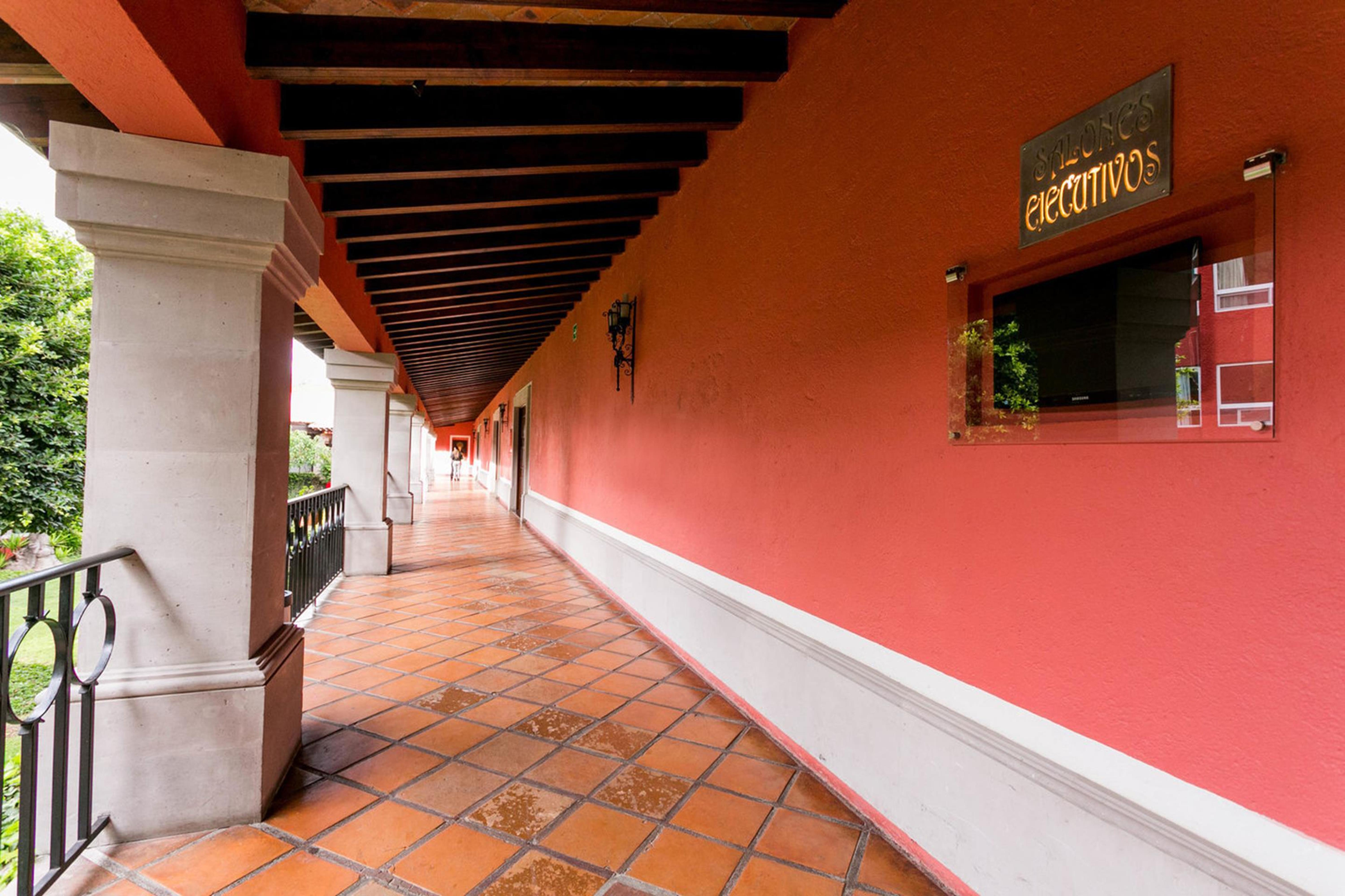 Real De Minas San Miguel De Allende Eksteriør billede Corridor of the hotel